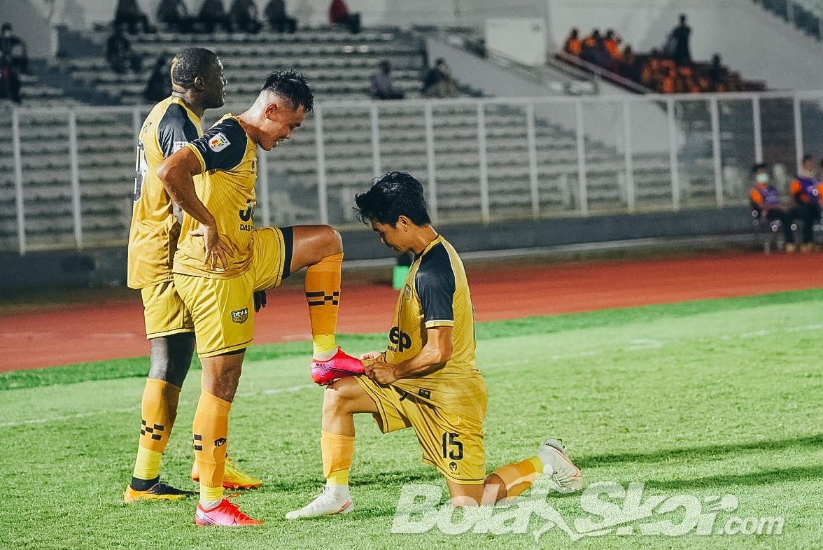 Klasemen Sementara Grup B dan C Liga 2021: Dewa United FC di Puncak