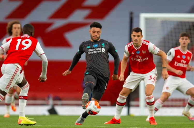 5 Pemain yang Pernah Mengenakan Seragam Arsenal dan Liverpool