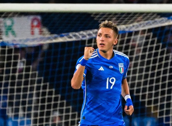 Inter Milan Semakin Jatuh Hati dengan Mateo Retegui