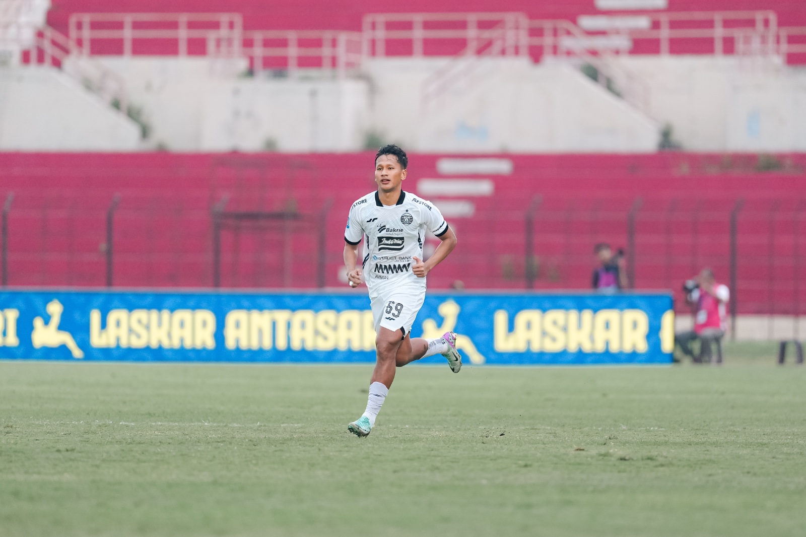 Eks Persib Sebut Persija Harus Maksimalkan Dua Laga Kandang di Bulan Ramadan untuk Jaga Peluang Juara