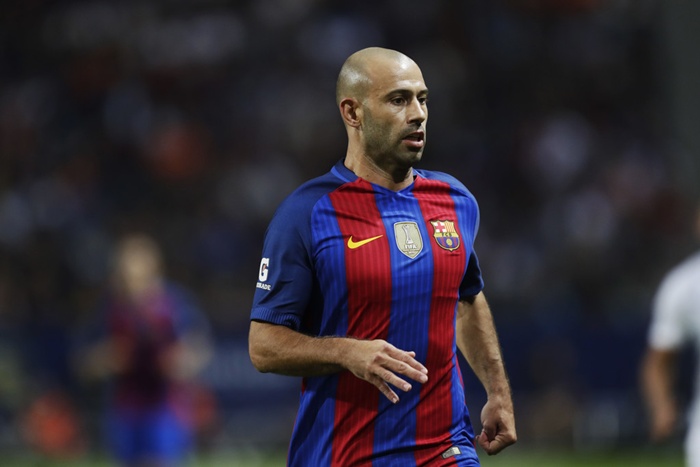 Valverde Ingin Pertahankan Mascherano