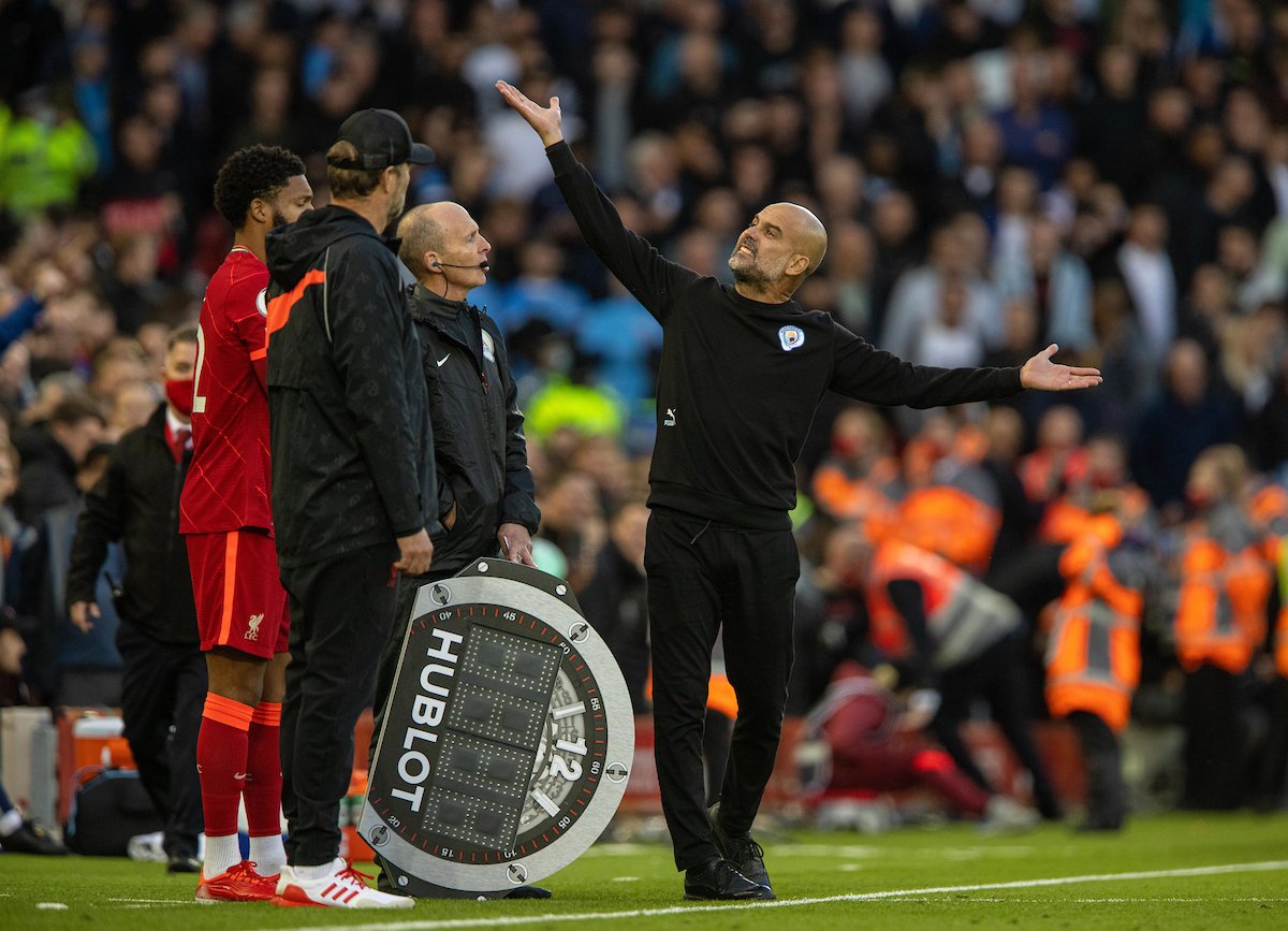 Pep Guardiola Anggap Seharusnya James Milner Dapat Kartu Merah
