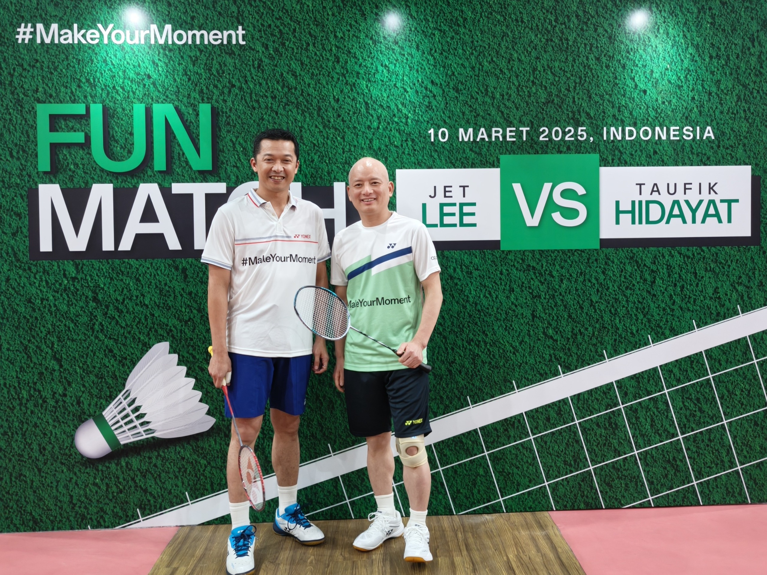 Ketika Jet Lee dan Taufik Hidayat Bertanding Badminton, Terselip Pesan Kecintaan Terhadap Olahraga Tepok Bulu Tanah Air