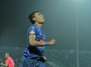 Arema FC Pastikan Dedik Setiawan dan Johan Al Farizi Turun Lawan Borneo FC