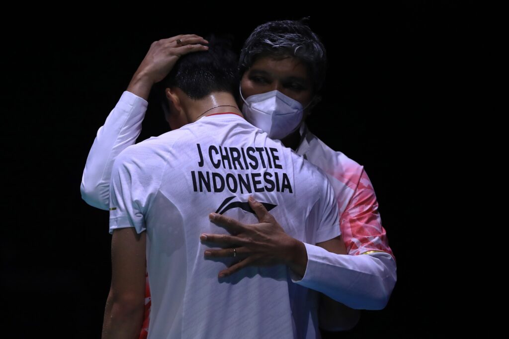 Kejuaraan Dunia: Tunggal Putra Berguguran