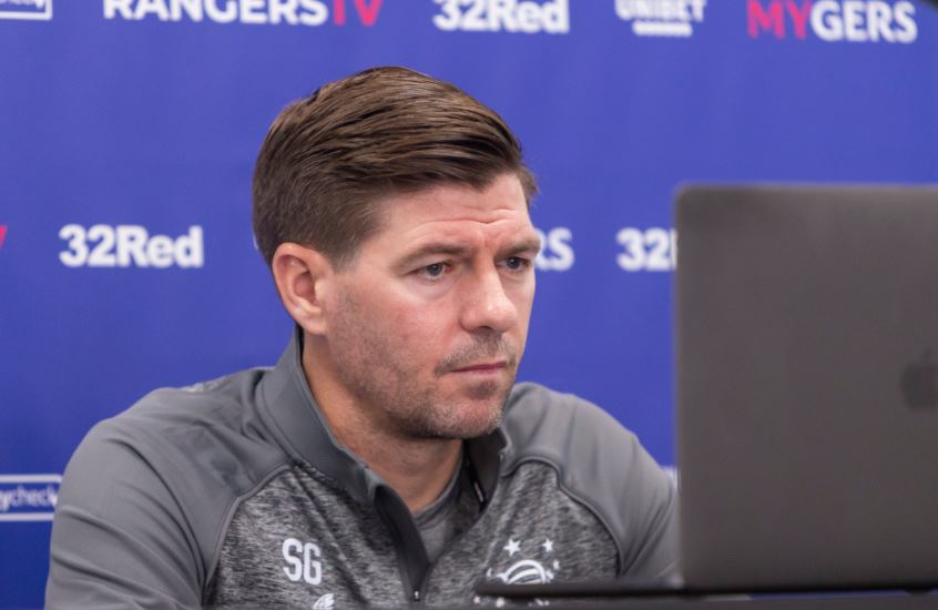 Steven Gerrard Pecahkan Rekor Berusia 114 Tahun di Skotlandia