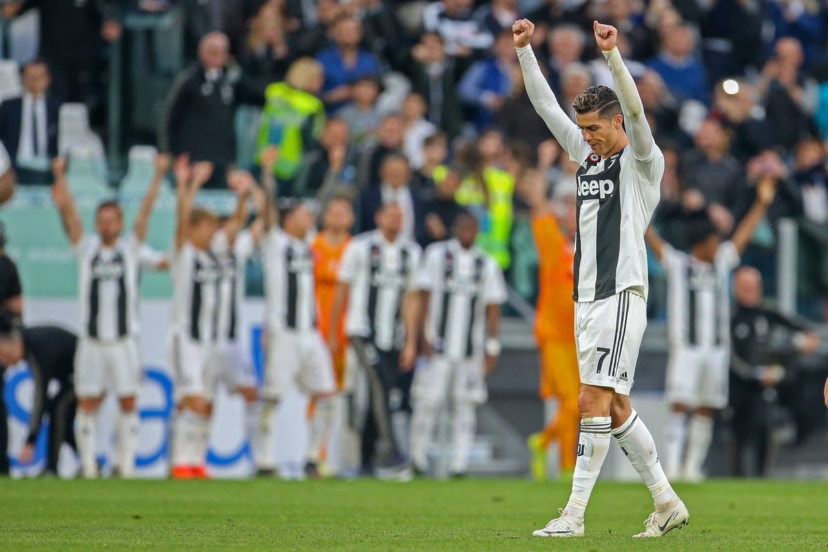 Cristiano Ronaldo 1000 Persen Bertahan di Juventus