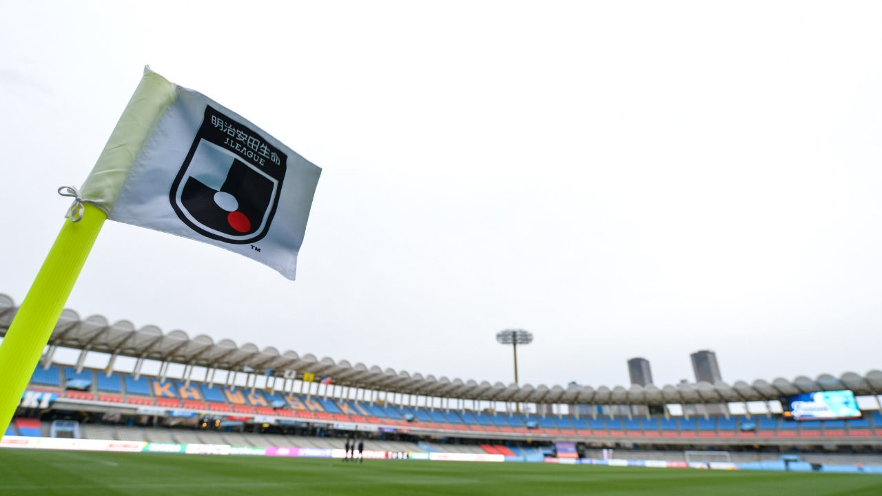 Duka Kanjuruhan adalah Duka J League