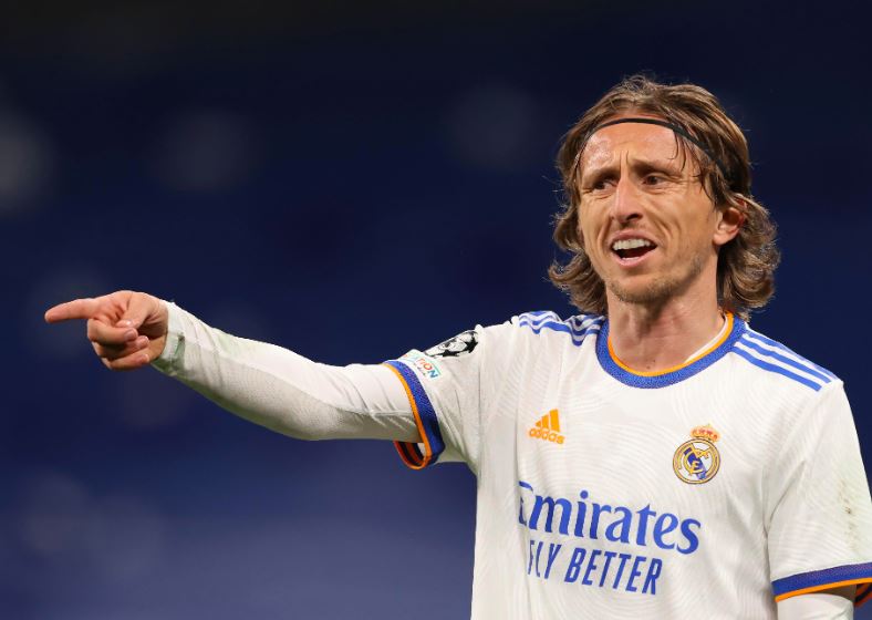 Dibandingkan dengan Maldini, Modric Bakal Pensiun di Real Madrid