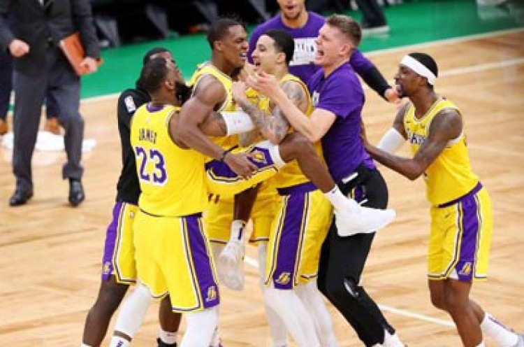 Hasil NBA: Jumper Rajon Rondo Buat Lakers Kalahkan Celtics dengan Selisih Setengah Bola 
