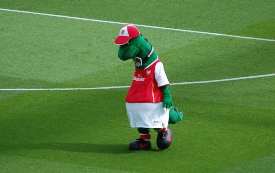 Sedih, Maskot Ikonik Arsenal Dipecat setelah 27 Tahun Bekerja di Klub