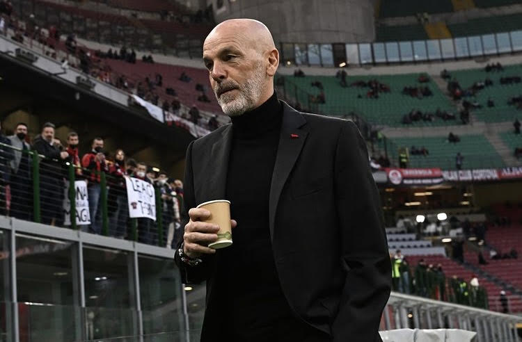 Stefano Pioli Kehilangan Medali Juara Serie A