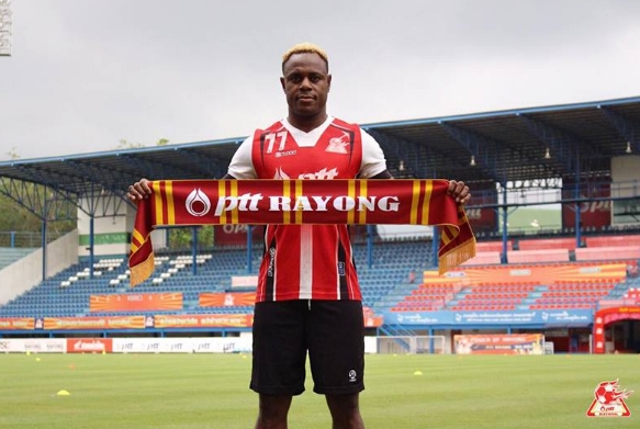 Resmi Memperkenalkan, PTT Rayong Sampaikan Alasan Rekrut Victor Igbonefo