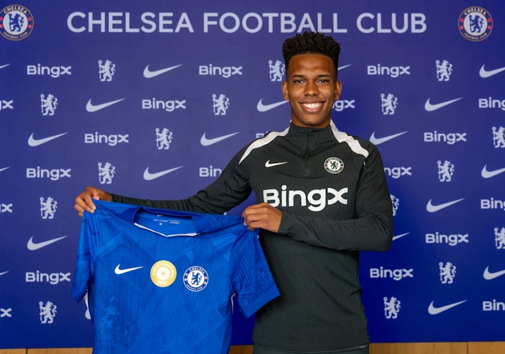 Dikenalkan Chelsea, Estevao Ingin Ikuti Jejak Sukses Pendahulunya dari Brasil