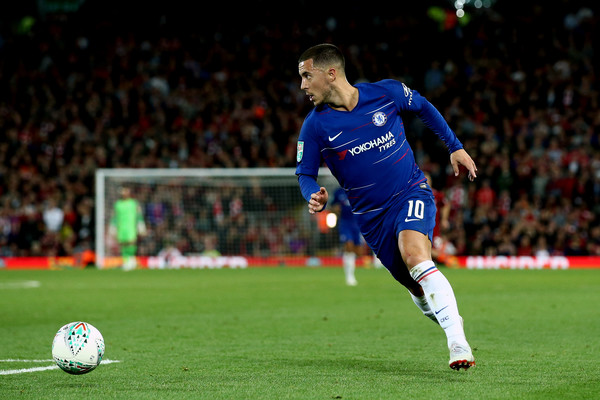 Urusan Mendribel Bola, Eden Hazard di Atas Lionel Messi