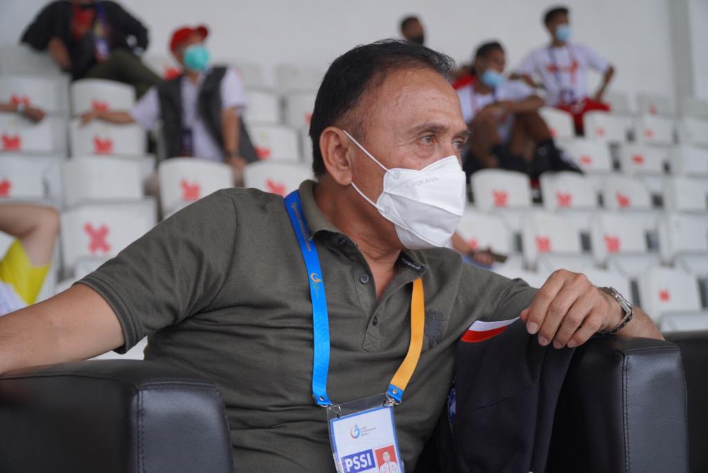 Ketua Umum PSSI Pantau Penerapan Prokes Liga 2 di Stadion Madya