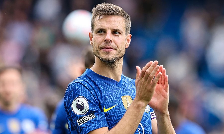 Cesar Azpilicueta Beri Lampu Hijau Menuju Barcelona