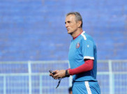 Milomir Seslija Kecewa Rapuhnya Lini Belakang Arema FC saat Dibantai PSIS