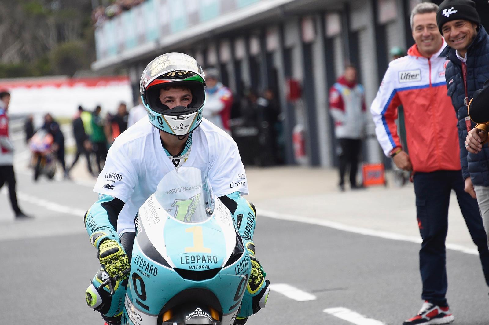 Lorenzo Dalla Porta, Juara Dunia Moto3 2019 yang Menangis Saat Dapat Hadiah Motor