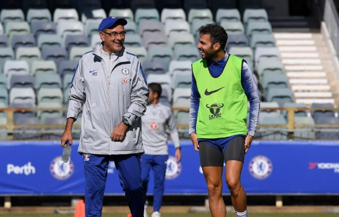 Maurizio Sarri di Mata Cesc Fabregas: Keras Kepala dan Percaya Takhayul ...