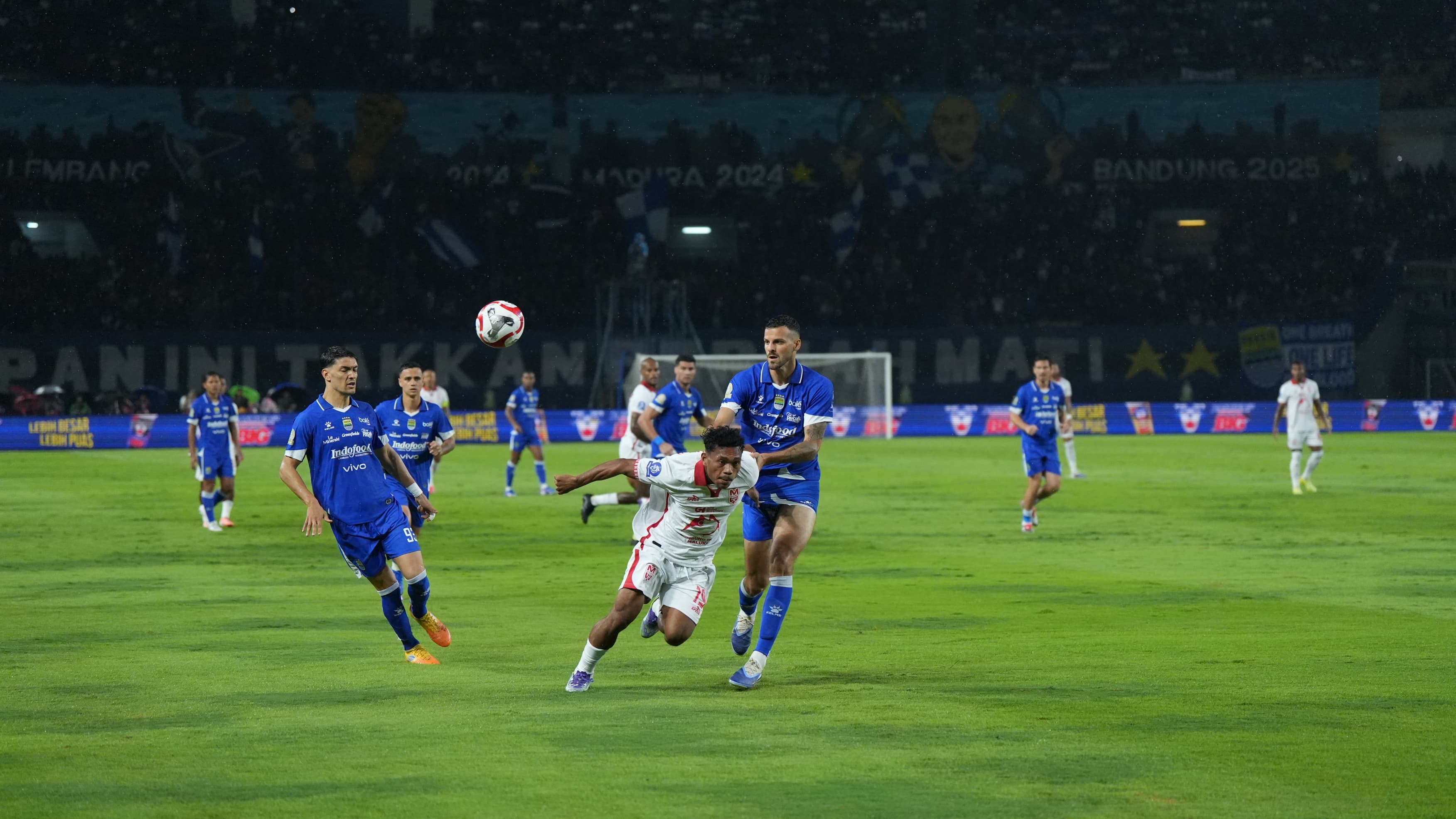 Wasit dan VAR Dipertanyakan, Malut United Merasa Dirugikan saat Lawan Persib