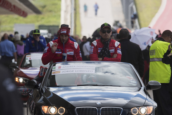 Jorge Lorenzo Beruntung Hanya Alami Cedera Ringan
