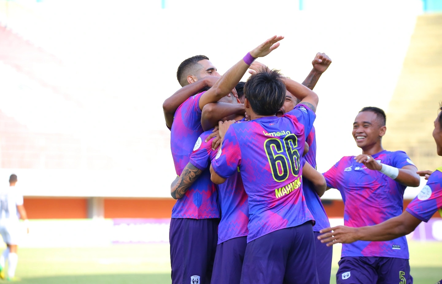 Eduardo Almeida Sebut RANS Nusantara Seharusnya Menang Lebih dari Satu Gol atas Persik