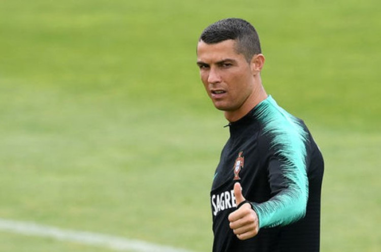 Euro 2024: Tiket Sesi Latihan Cristiano Ronaldo Dijual hingga Rp14 Juta
