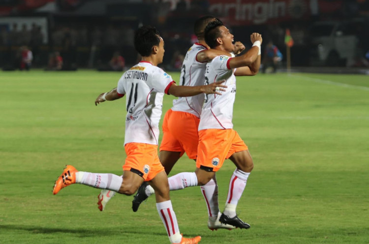 Bhayangkara FC 0-0 PSM Makassar, Skuat Persija Jakarta Selebrasi di Pesawat
