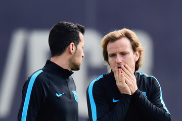 PSG Inginkan Dua Gelandang Barcelona