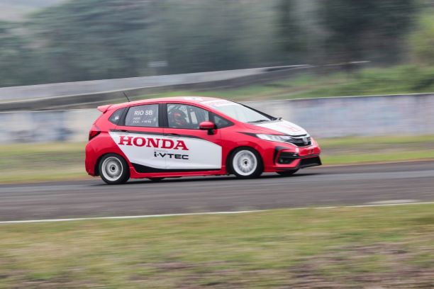 Mobil Kejurnas Turing Bisa Ikut Kejurnas Sprint Rally 2019