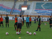 Seleksi Pertama Timnas Indonesia U-18, Fakhri Husaini Senang dengan Antusias Para Pemain