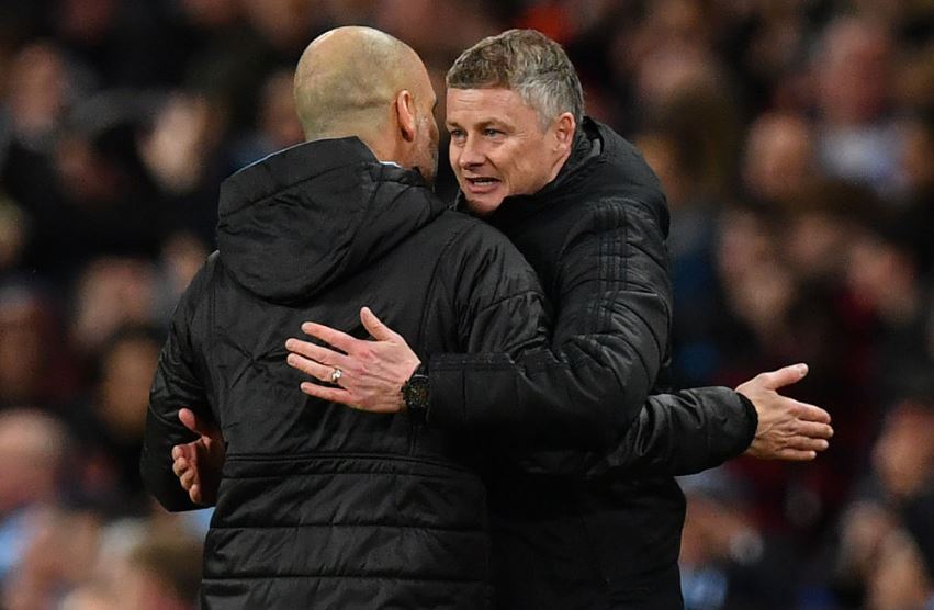 Guardiola-Solskjaer Bersatu Kecam Sikap Buruk Fans di Derby Manchester