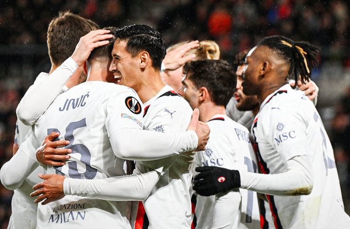 Hasil Pertandingan Liga Europa: Milan dan Roma Lolos 16 Besar