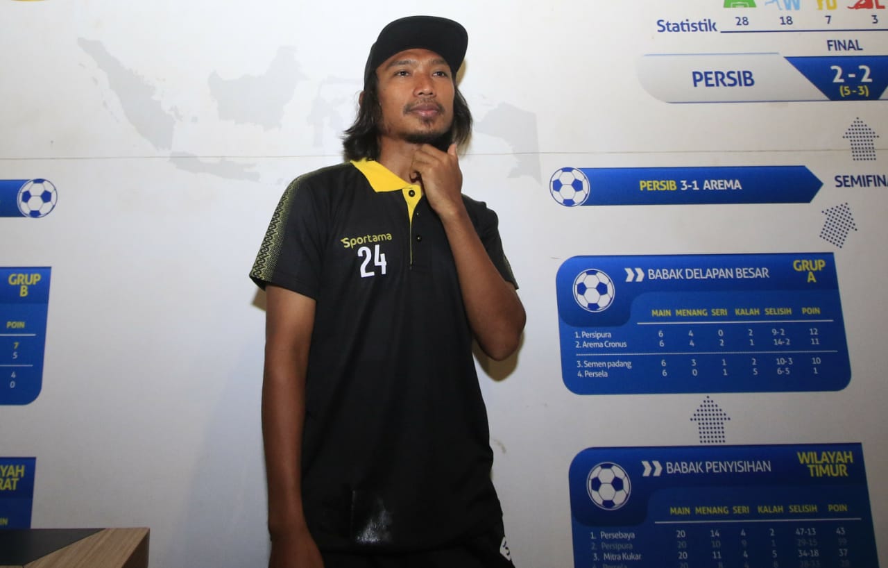 Dibuang Persib, Hariono Diburu 5 Klub