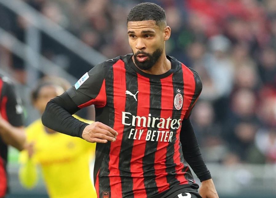 Dua Setan Merah Saling Membantu, AC Milan Tawarkan Pemainnya kepada Manchester United