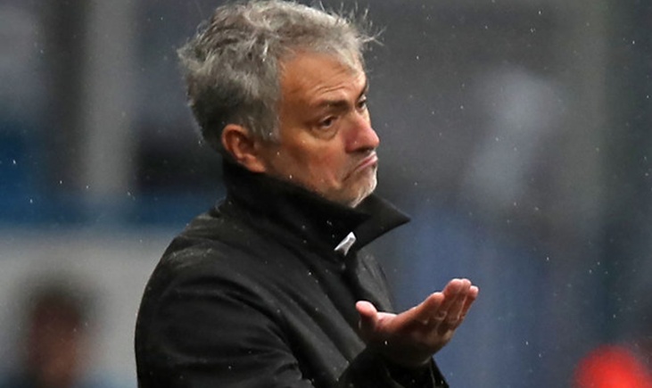 Keok dari Tim Promosi, Mourinho: Penampilan Terburuk MU