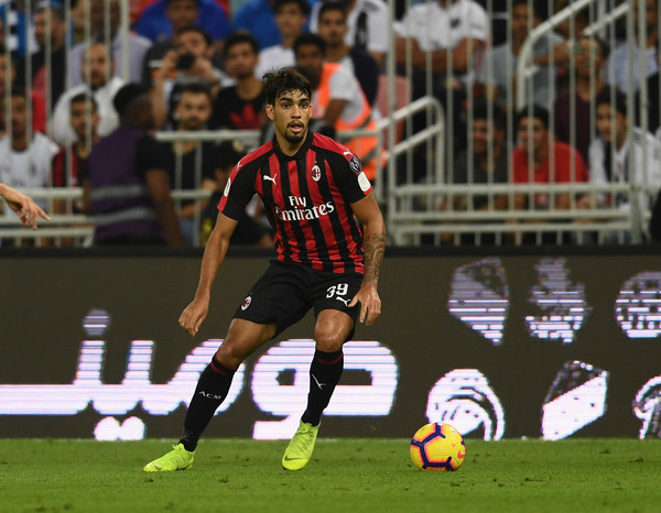 Gelandang AC Milan Dinilai Tak Pantas Pakai Nomor 10 Timnas Brasil