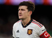 Harry Maguire Disiuli Fans di Australia, Donny van de Beek Pasang Badan