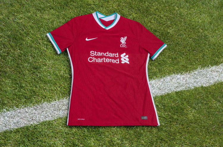 Jersey Liverpool Perdana Bersama Nike Tonjolkan Warna Tradisional The Reds