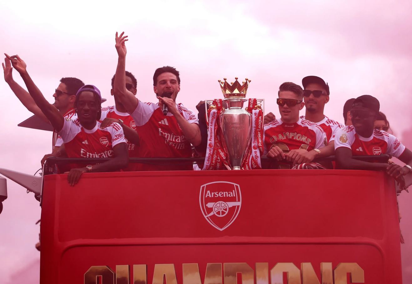 Dari Pemburu Menjadi yang Diburu, Arsenal Kini Bertarung Pertahankan Titel Premier League