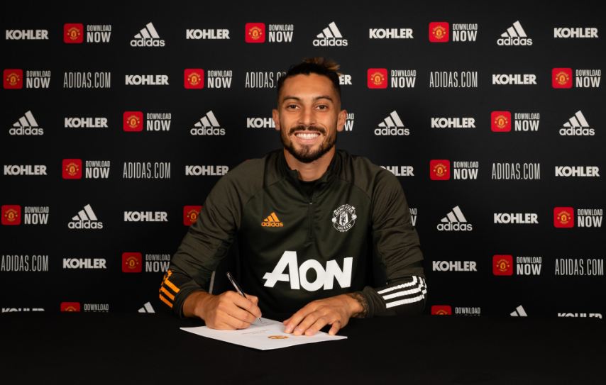 Penutupan Bursa Transfer, Manchester United Dapatkan Alex Telles dan Edinson Cavani