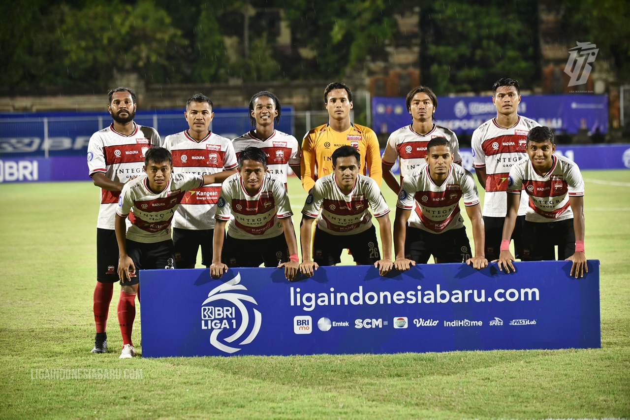 Dalam Pemulihan Cedera, Mengapa Madura United Mainkan M Ridho Lawan Persela?