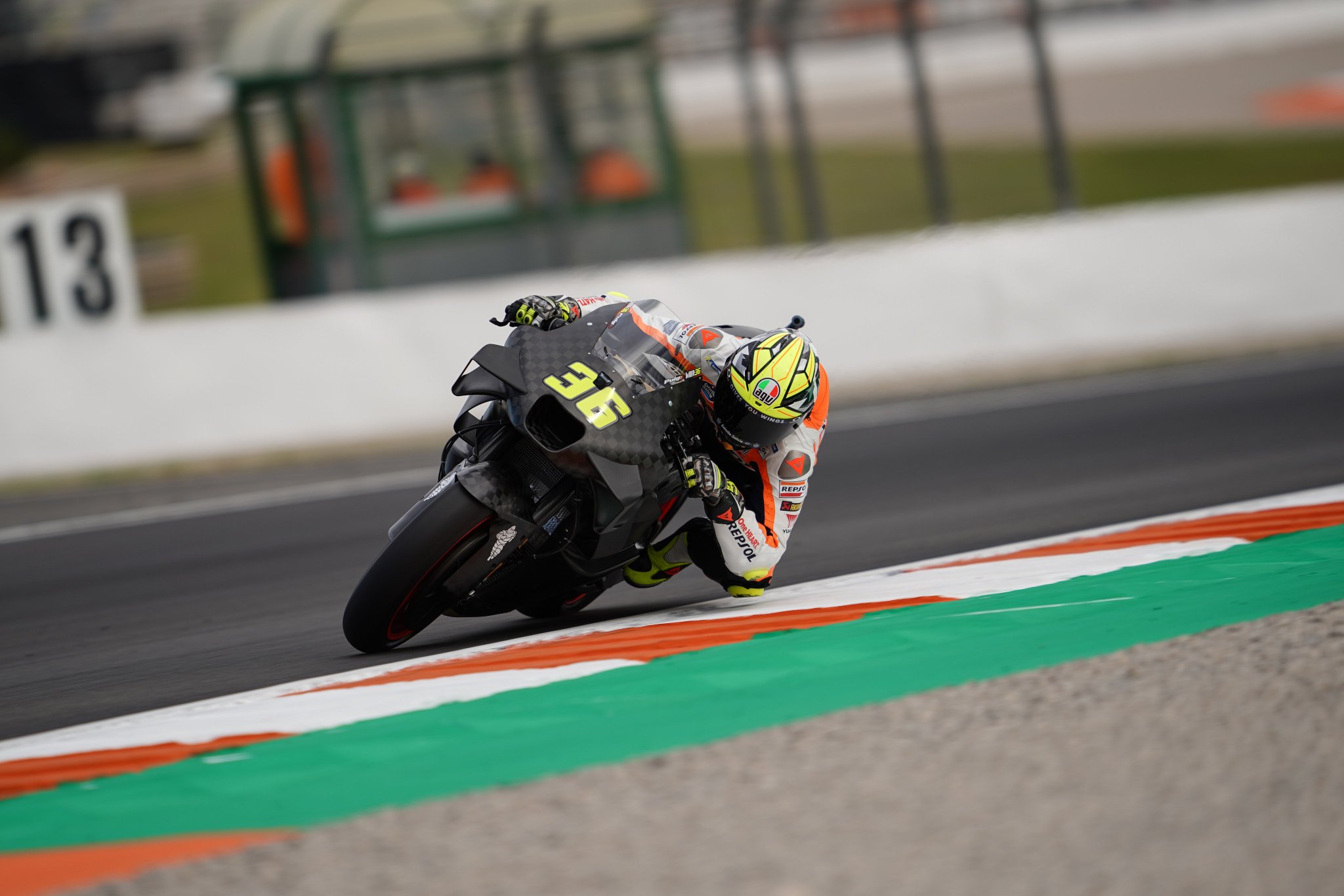 Honda Akhirnya Bikin Joan Mir Tersenyum