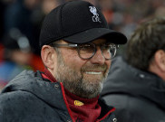 Tangis Haru Klopp Lihat Magis You'll Never Walk Alone Sampai ke Paramedis