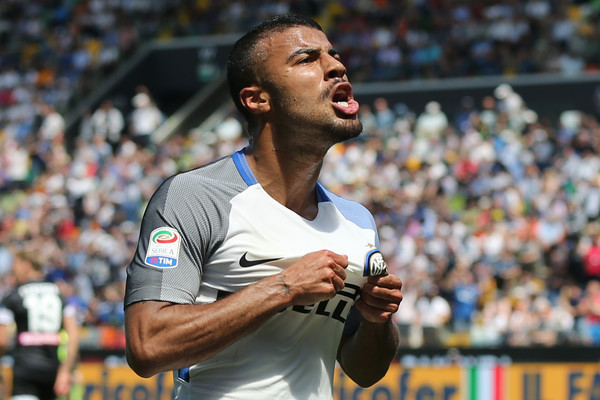 Kerasan di Inter Milan, Rafinha Ogah Balik ke Barcelona