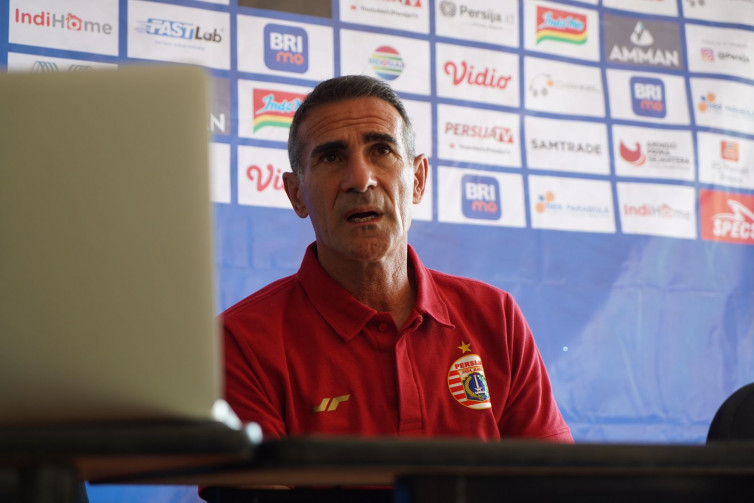 Persija Lakukan Evaluasi Menyeluruh, Termasuk Kinerja Angelo Alessio