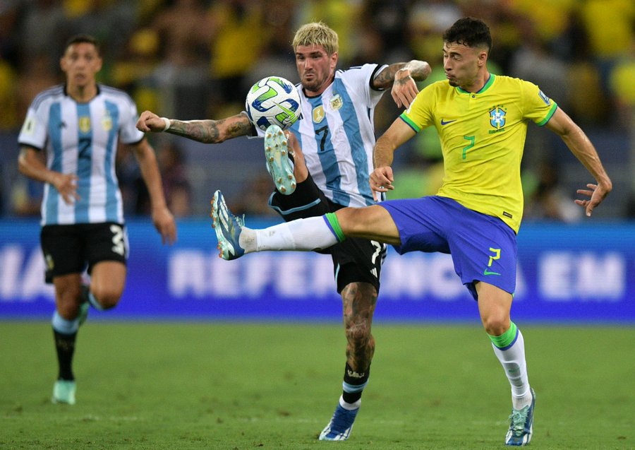 Sempat Ditunda karena Keributan, Argentina Bungkam Brasil di Maracana