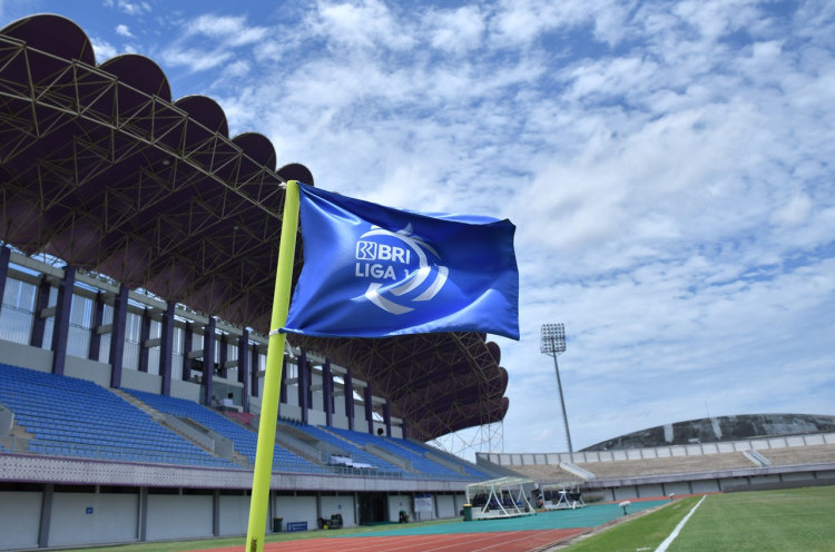 Hasil Liga 1 2024/2025: Lapangan Banjir Warnai Hasil Imbang Arema FC Lawan PSIS, Bali United Keok