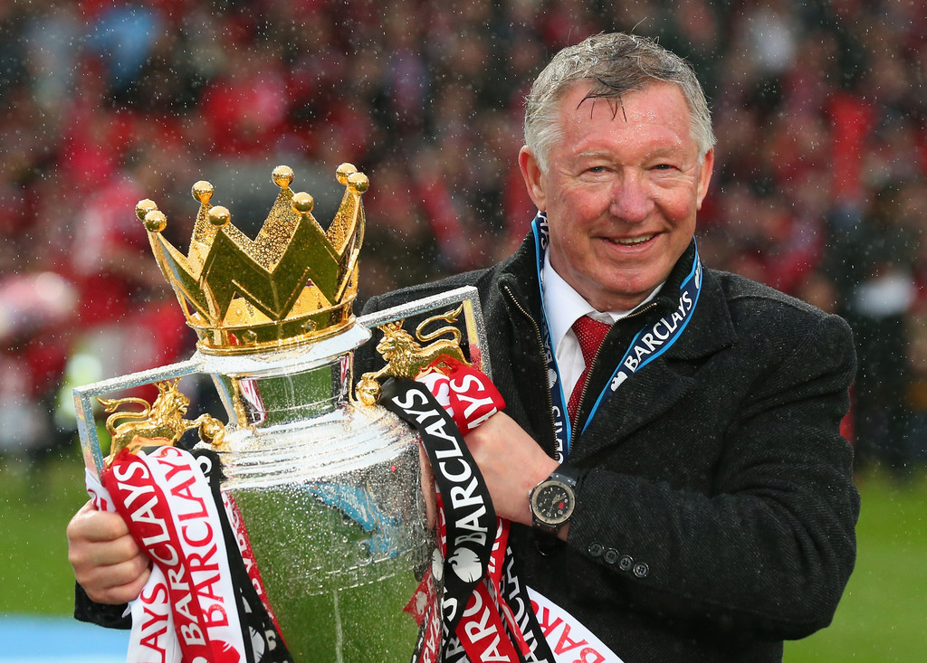 Sakit Keras, Sir Alex Ferguson Dilarikan ke Rumah Sakit untuk Menjalani Operasi